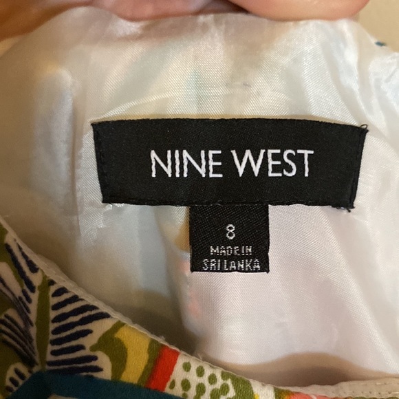 #026 Nine West Floral OnSummer Sleeveless Empire Dress Size 8 - Picture 6 of 11